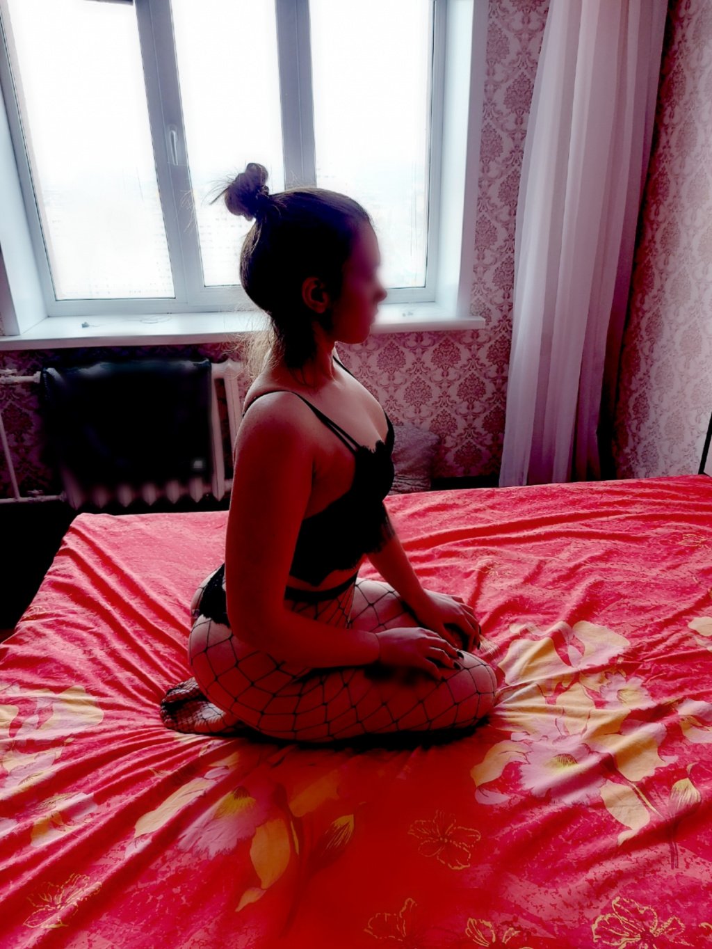 Карина : Проститутка-индивидуалка в Самаре